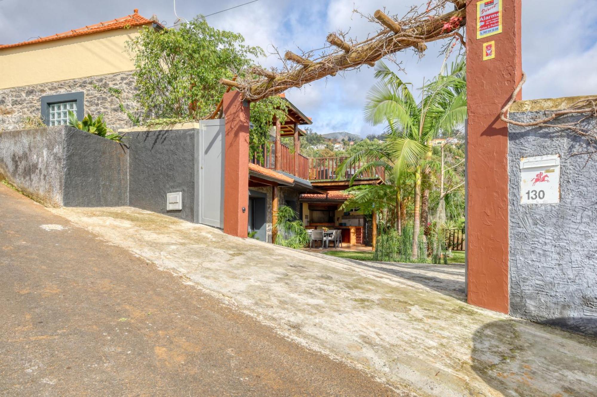 Ricardo House, A Home In Madeira Calheta  Exterior photo