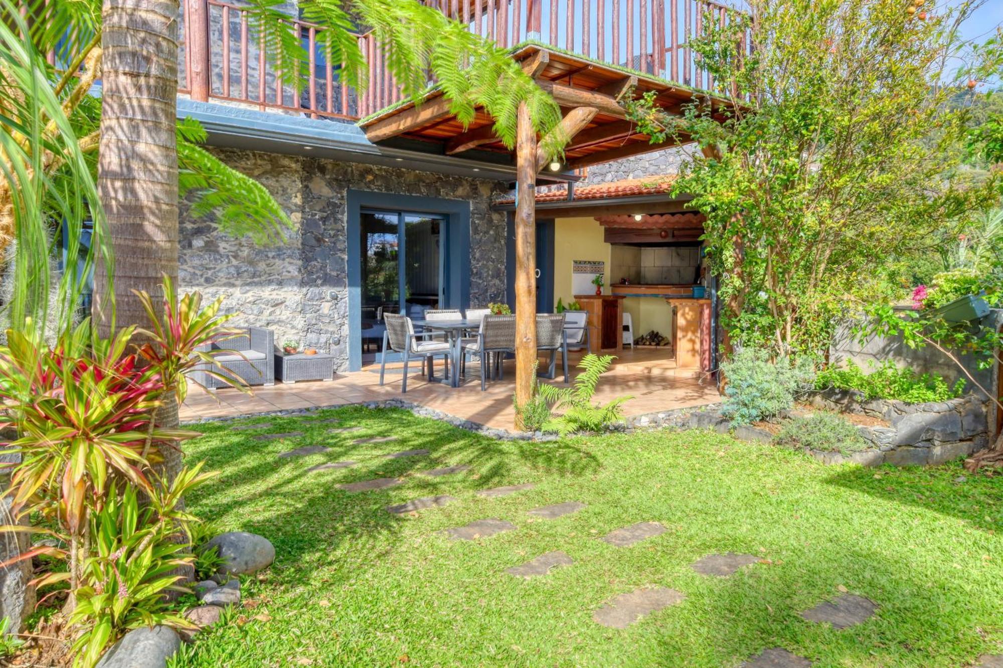 Ricardo House, A Home In Madeira Calheta  Exterior photo